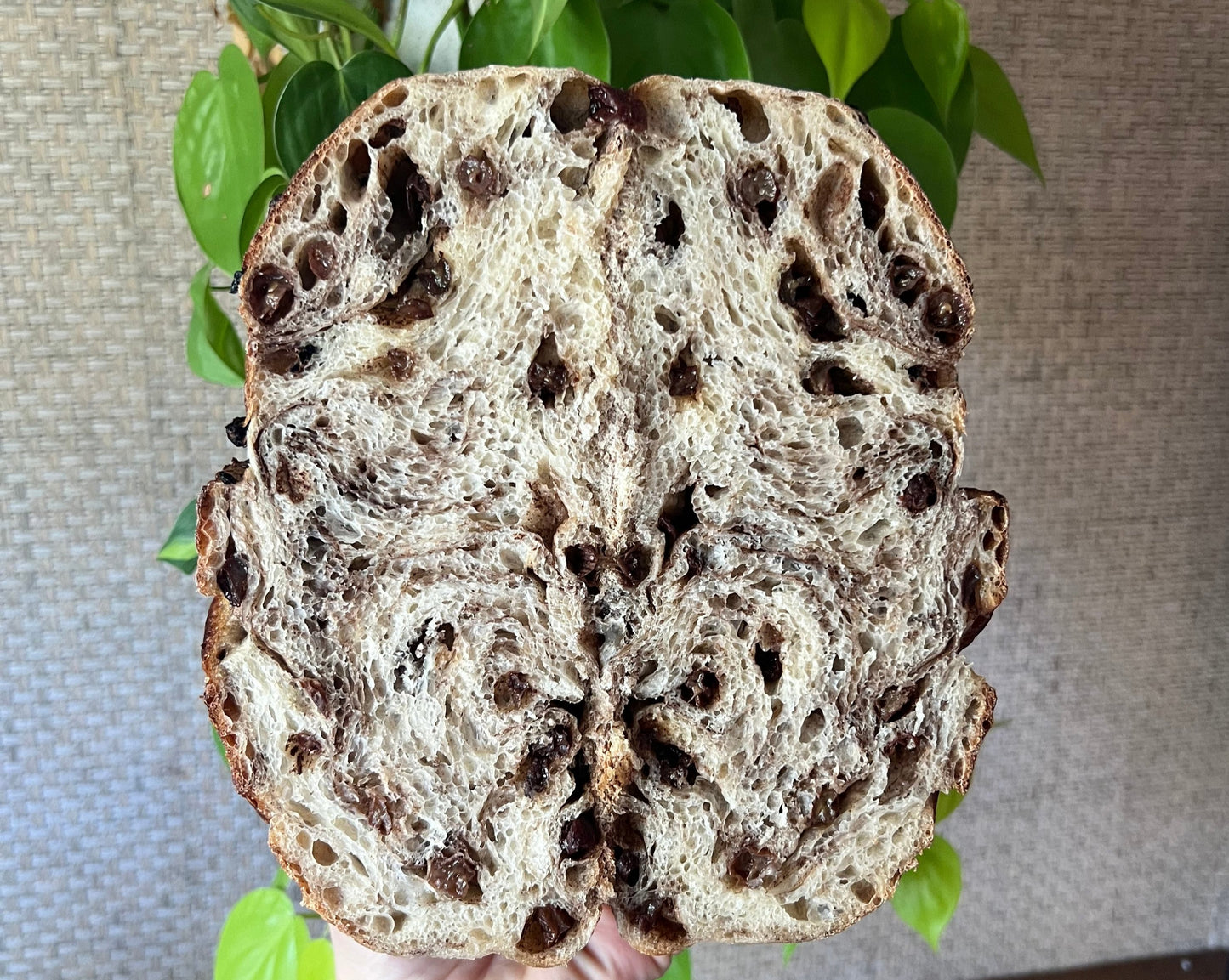 cinnamon raisin sourdough